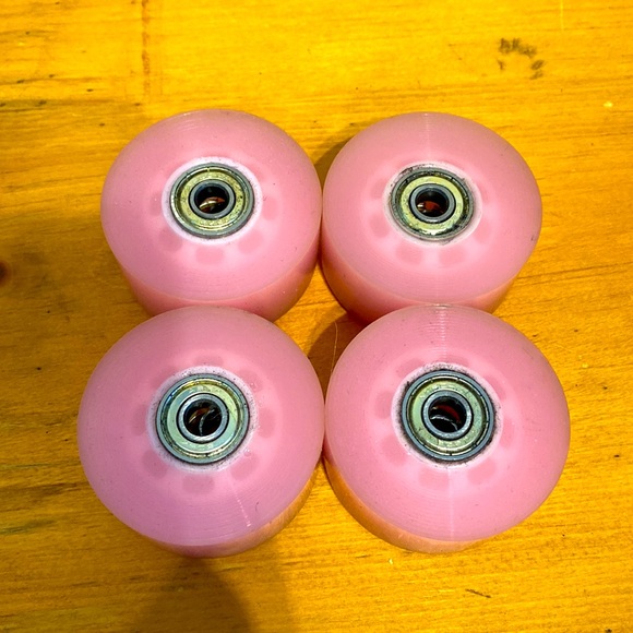 Lot of 4 Pink Angels Skates 58 x 32 roller skate wheels - Picture 2 of 5